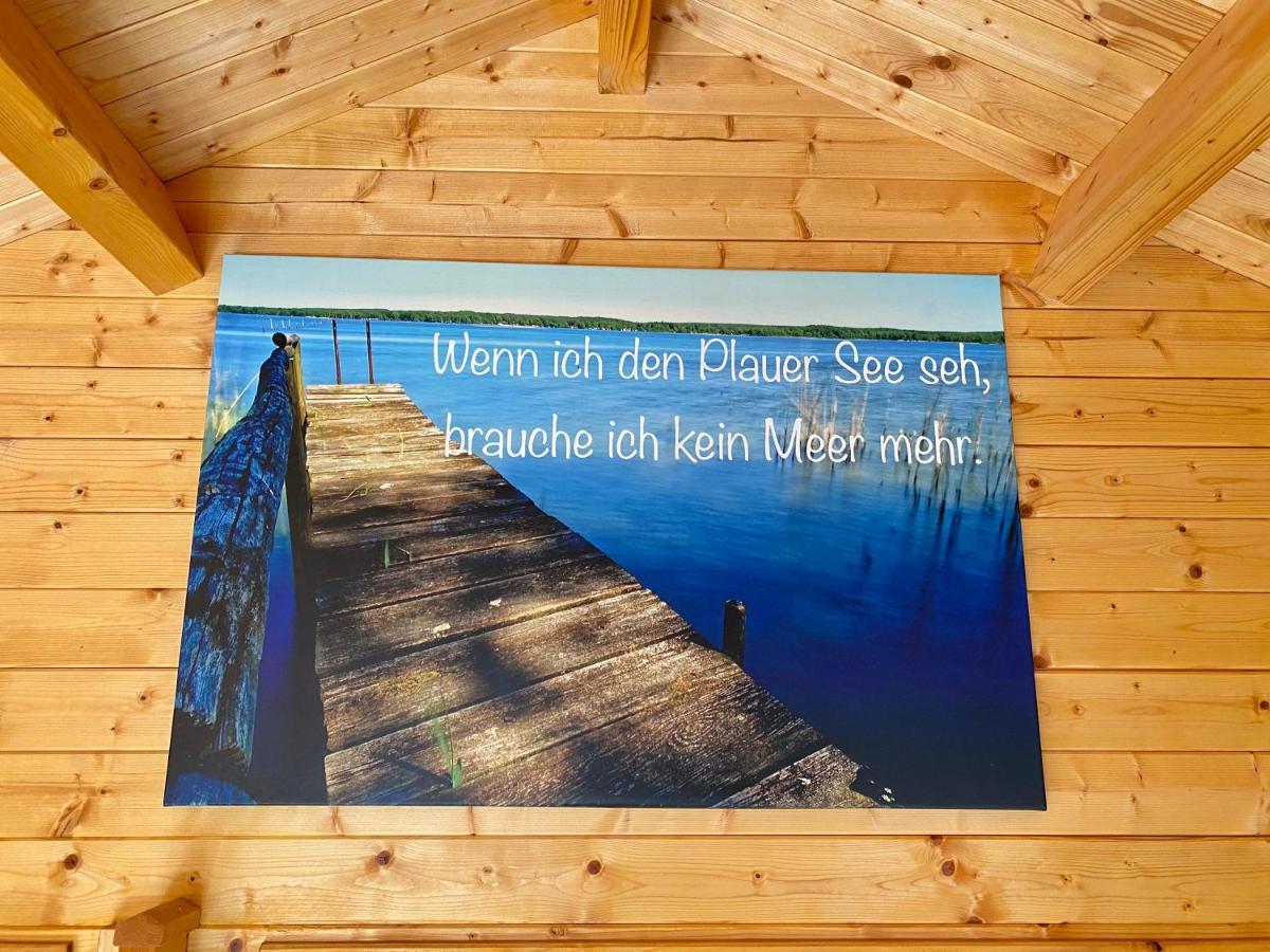 Blockbohlenhaus Plau Am Holiday home *